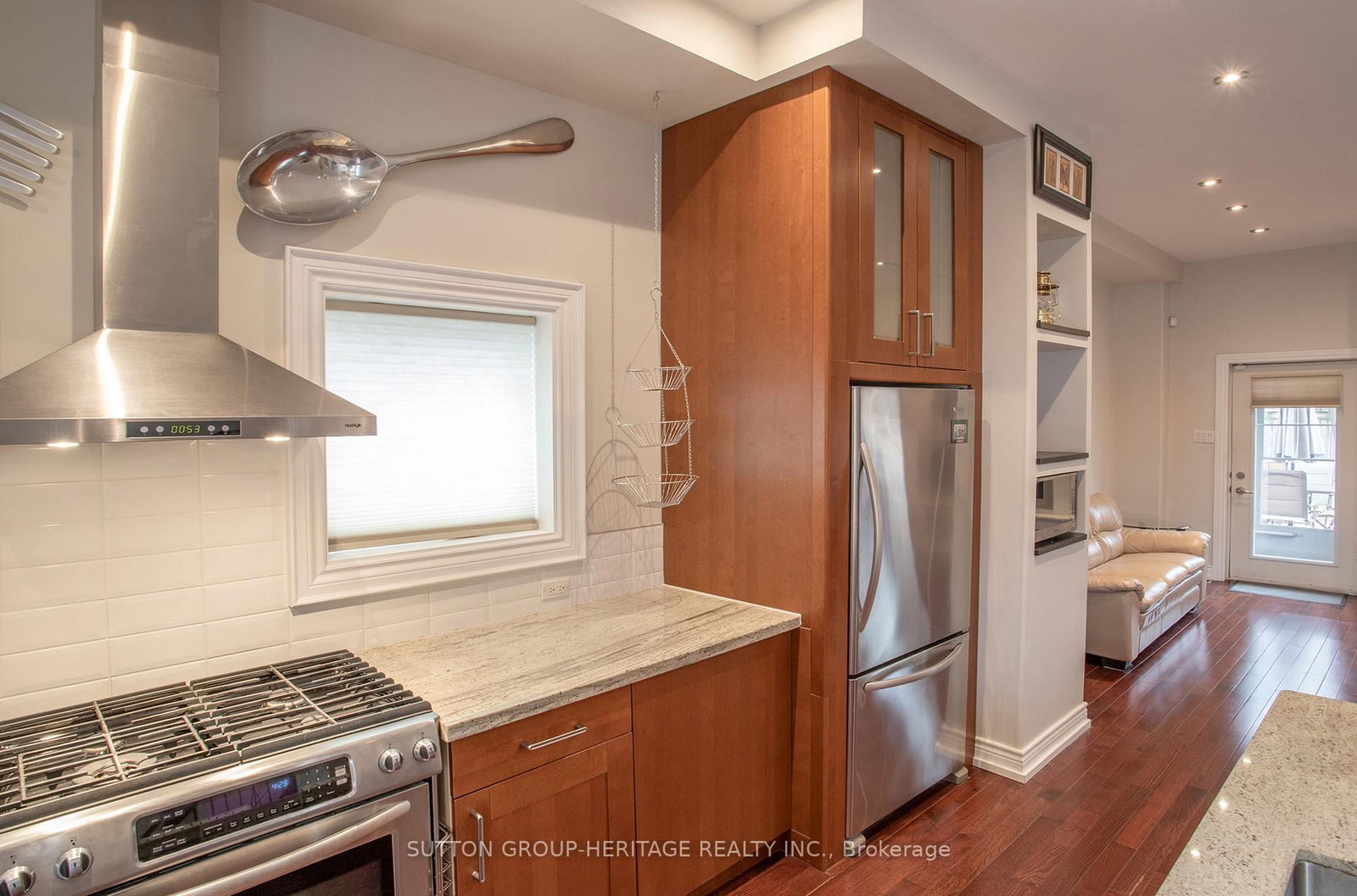 45 Harris Park Drive - Photo 8