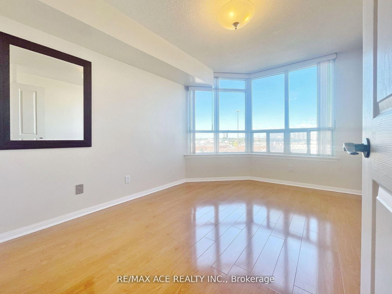 88 Corporate Drive, Unit 615 - Photo 20