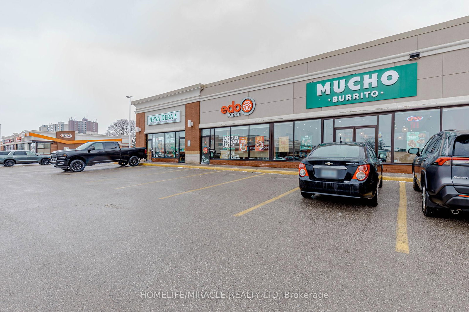 320 Harwood Avenue S, Unit 2 - Photo 2