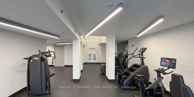 303 - 90 Glen Everest Road