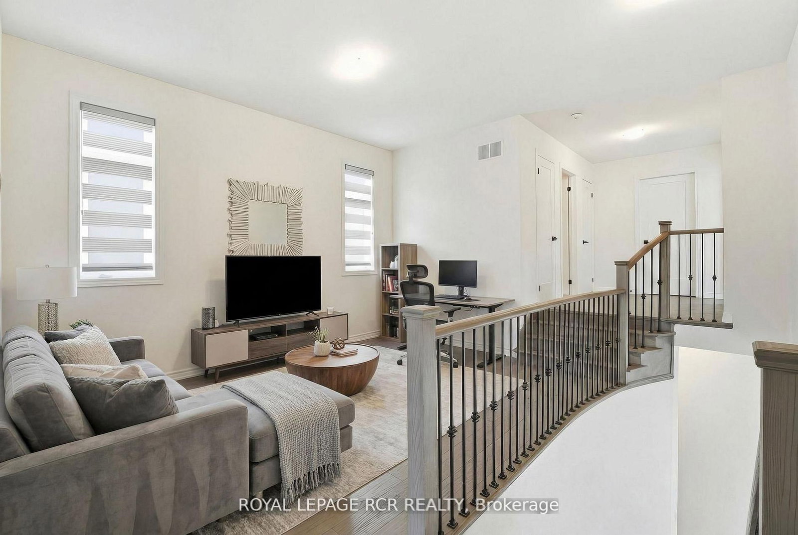 Detached House for sale at 20 Morley Crescent, Whitby, Ontario, L1R 0P1 - Rolling Acres - MLS: E12991632