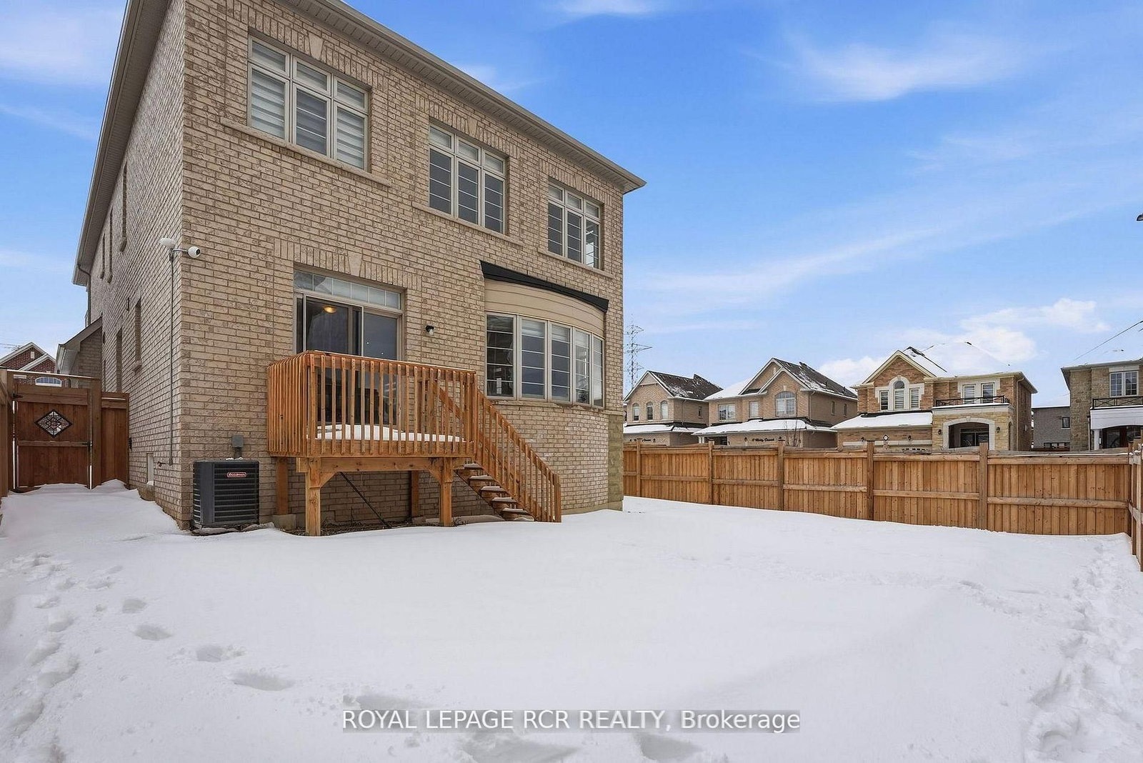 Detached House for sale at 20 Morley Crescent, Whitby, Ontario, L1R 0P1 - Rolling Acres - MLS: E12991632