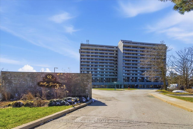 705 - 92 Church Street S