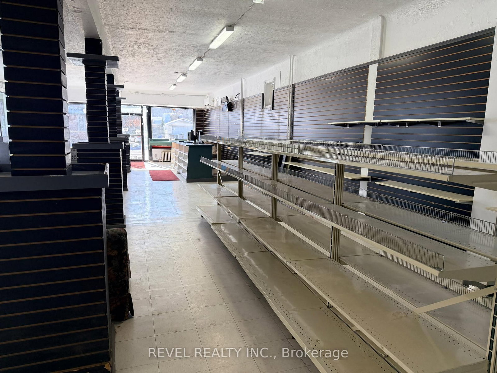 166 Adelaide Avenue E - Photo 7