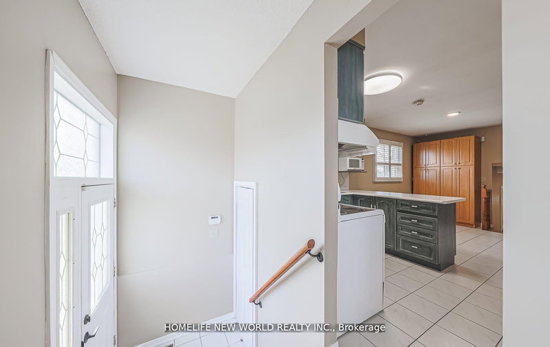 88 Braymore Blvd, Toronto, M1B 2N5 | Image 2