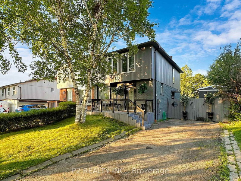 411 Rosedale Dr, Whitby, L1N 1Z5 | Image 2