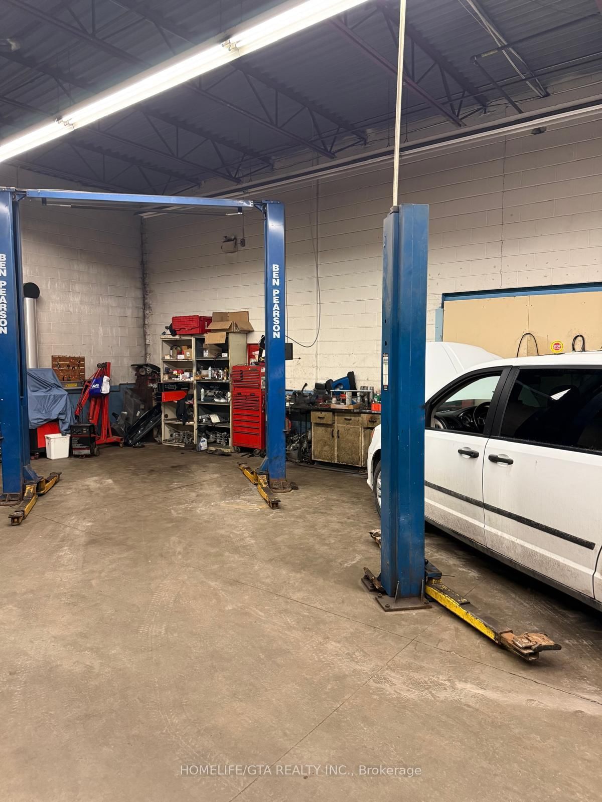 711 Finley Avenue, Unit 2