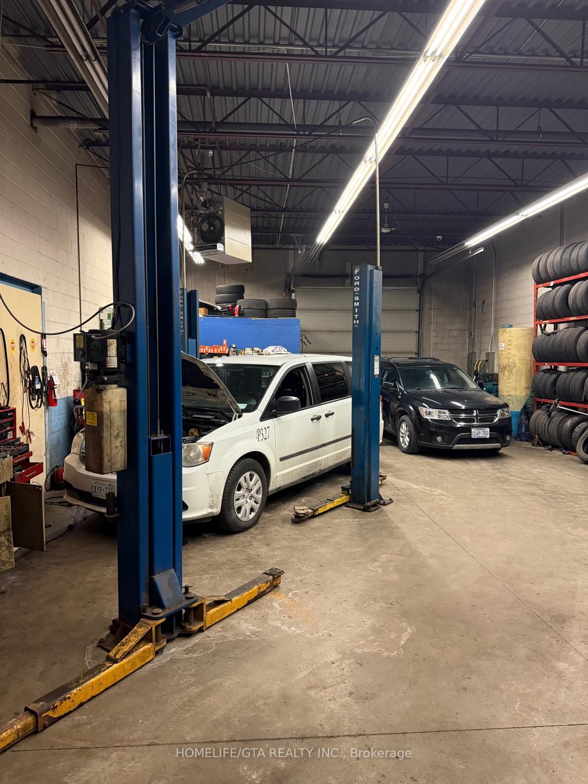 711 Finley Avenue, Unit 2 - Photo 15