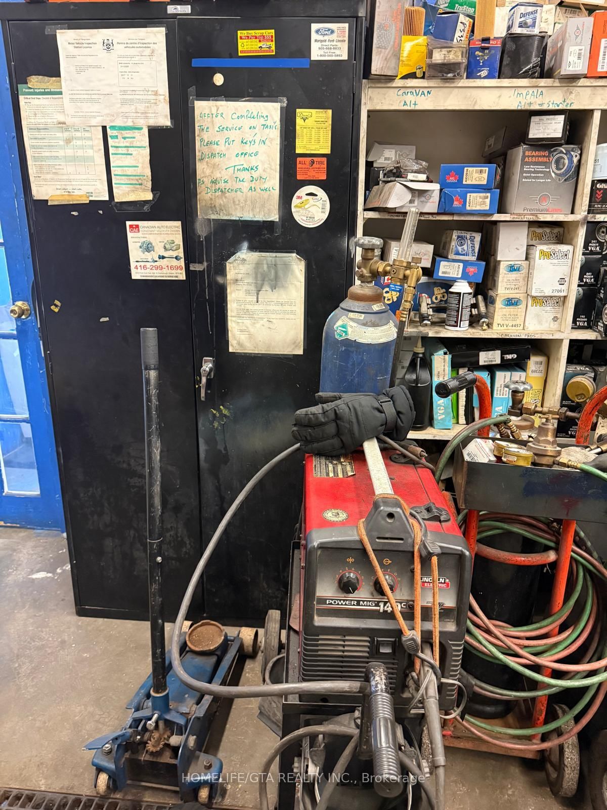 711 Finley Avenue, Unit 2 - Photo 26