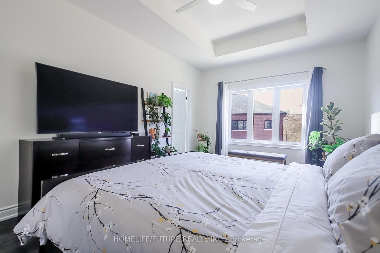 Detached House for sale at 27 Ogston Crescent, Whitby, Ontario, L1P 0H3 - Rural Whitby - MLS: E12992196