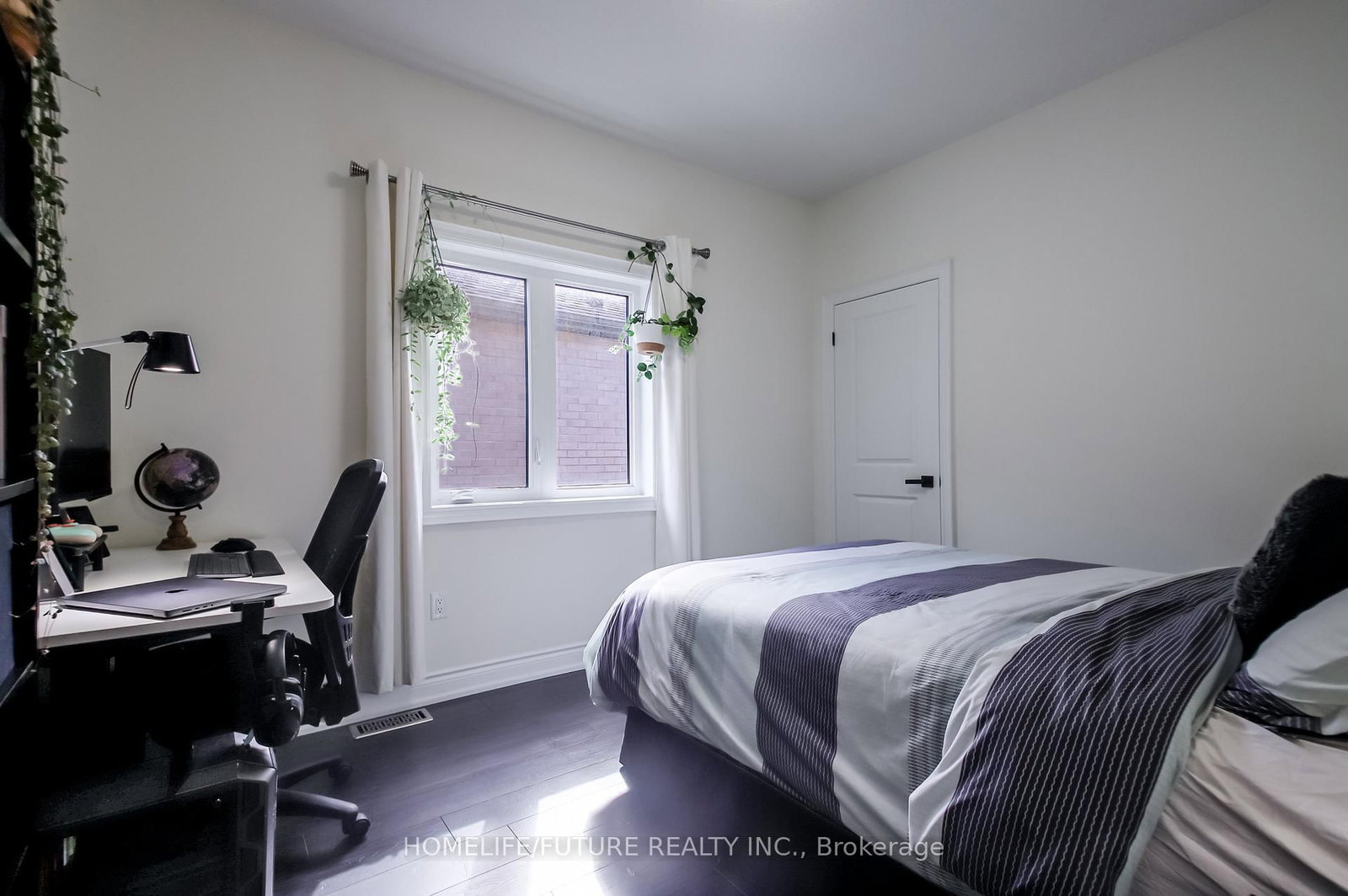 Detached House for sale at 27 Ogston Crescent, Whitby, Ontario, L1P 0H3 - Rural Whitby - MLS: E12992196