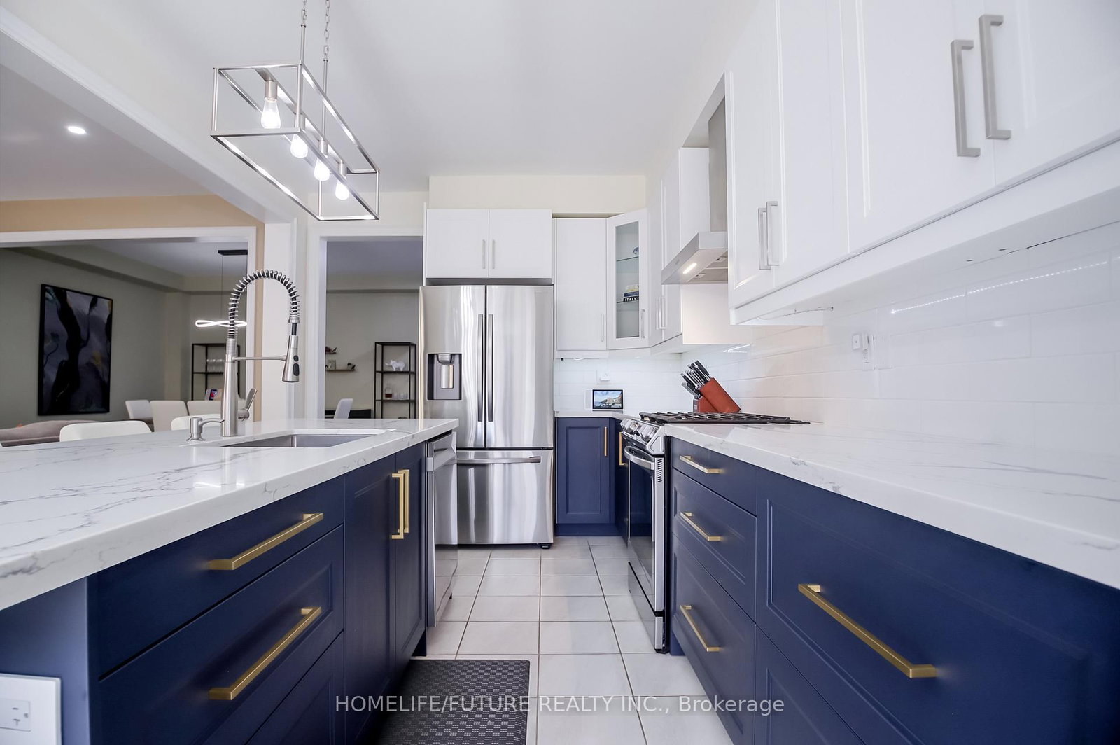 Detached House for sale at 27 Ogston Crescent, Whitby, Ontario, L1P 0H3 - Rural Whitby - MLS: E12992196