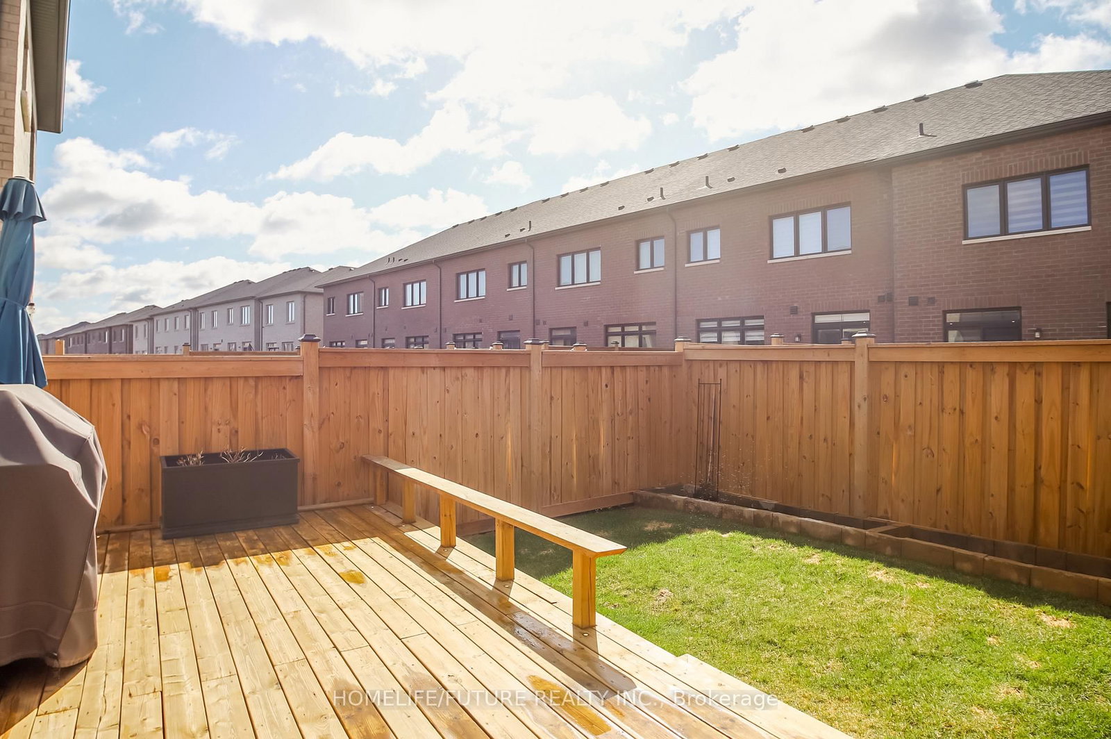 Detached House for sale at 27 Ogston Crescent, Whitby, Ontario, L1P 0H3 - Rural Whitby - MLS: E12992196