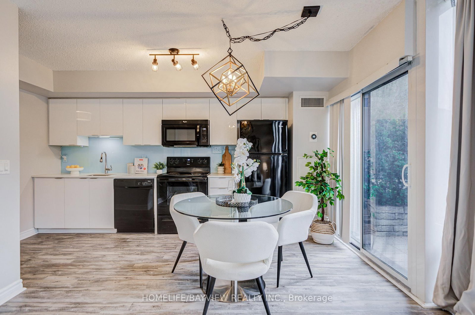 280 Donlands Avenue, Unit 209 - Photo 28