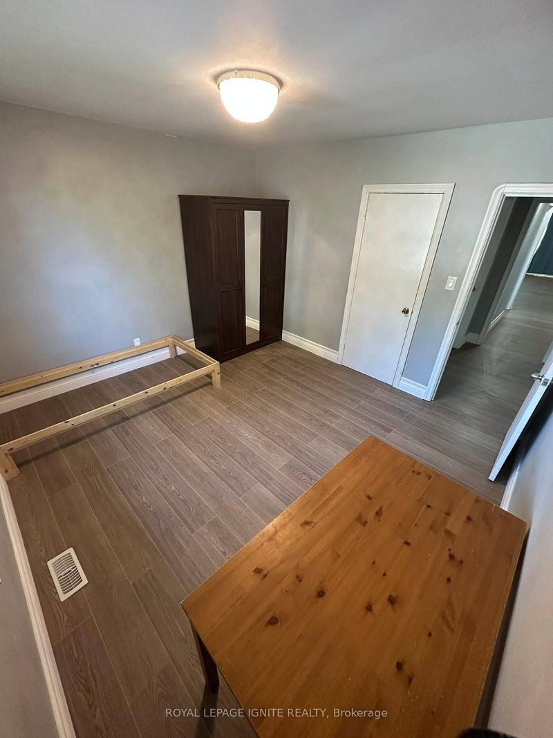 Main - 7 Toulon Rd, Toronto, M1G 1V6 | Image 2