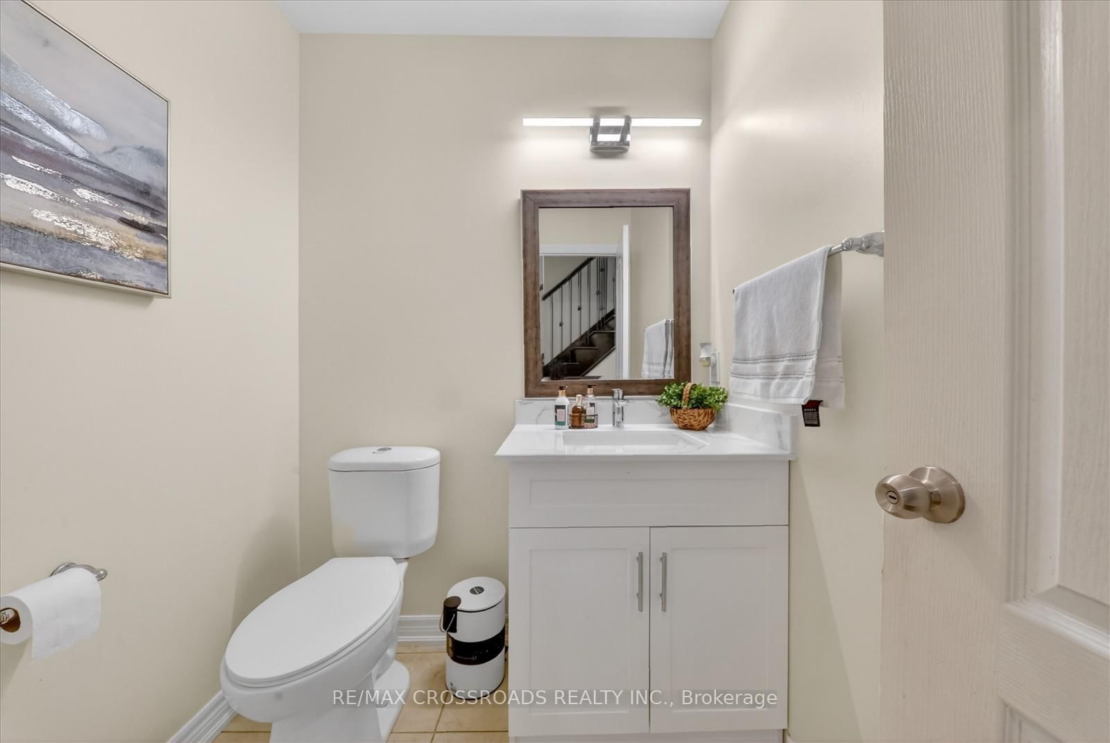 98 Britannia Avenue E - Photo 20