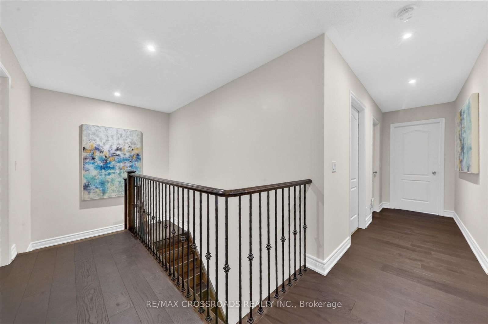 98 Britannia Avenue E - Photo 22