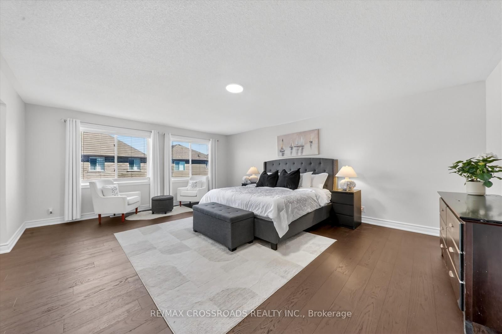 98 Britannia Avenue E - Photo 23