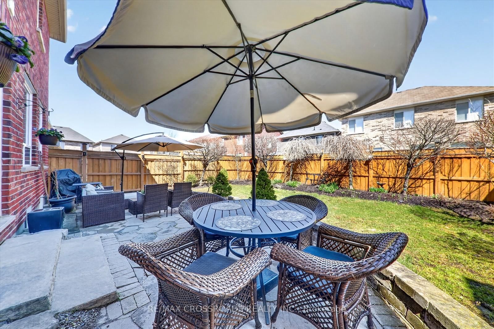 98 Britannia Avenue E - Photo 41