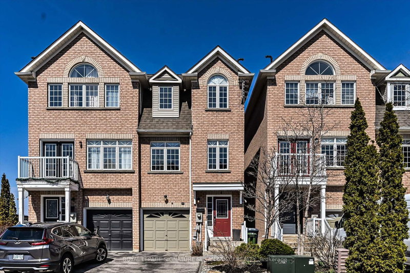 4 Blair St, Toronto, Ontario