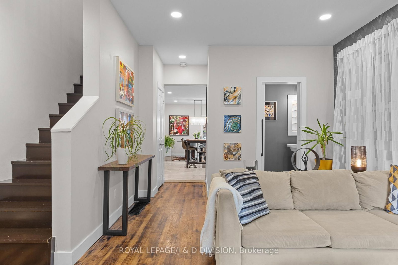 Detached House for sale at 71 Madelaine Avenue, Toronto, Ontario, M1L 2X6 - Oakridge - MLS: E12992424