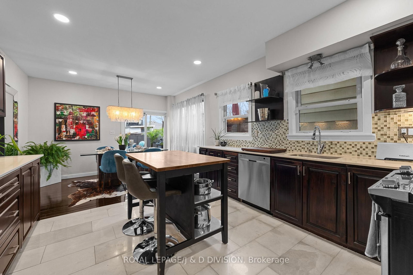 Detached House for sale at 71 Madelaine Avenue, Toronto, Ontario, M1L 2X6 - Oakridge - MLS: E12992424