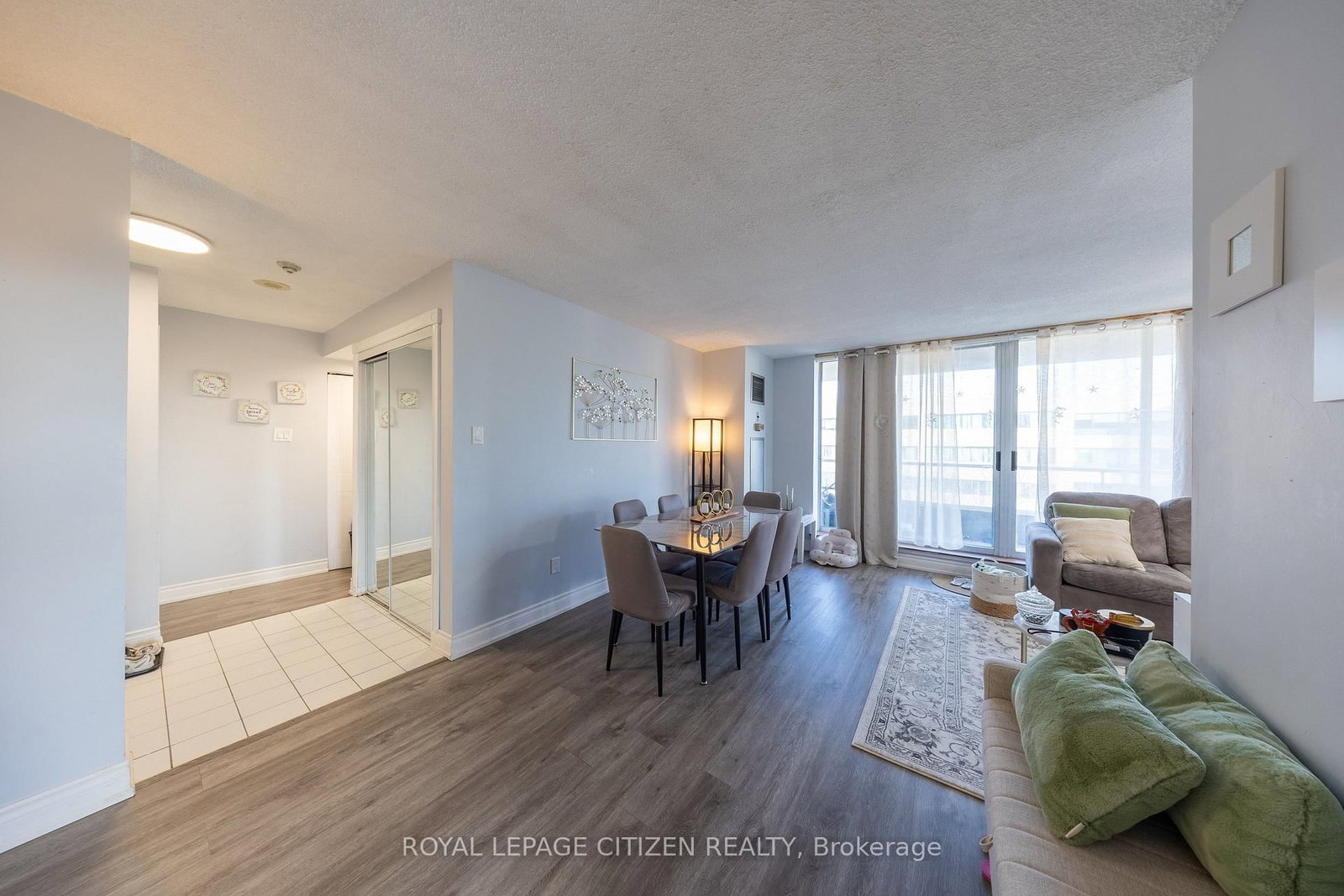 410 McLevin Avenue, Unit 509 - Photo 13