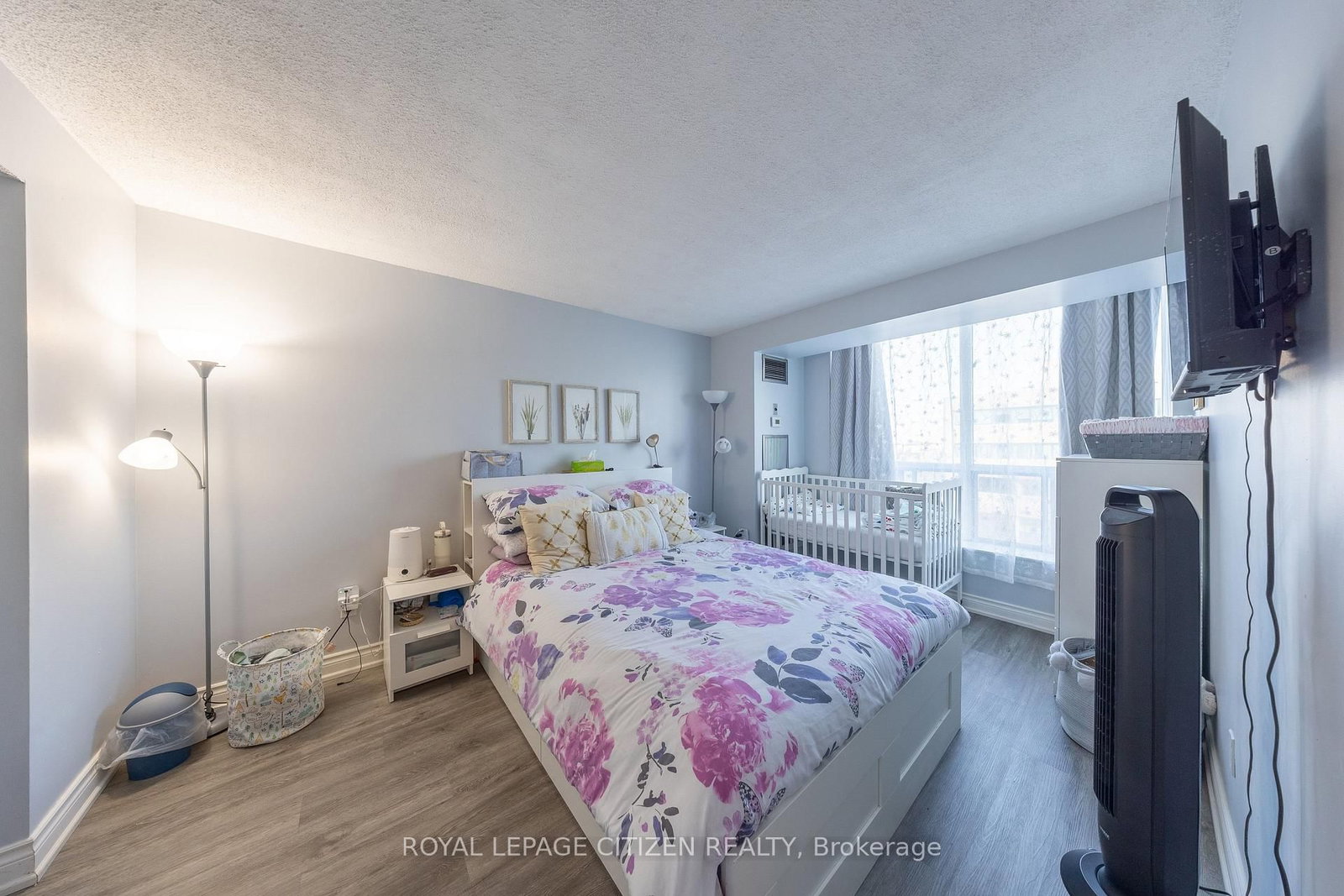 410 McLevin Avenue, Unit 509 - Photo 24