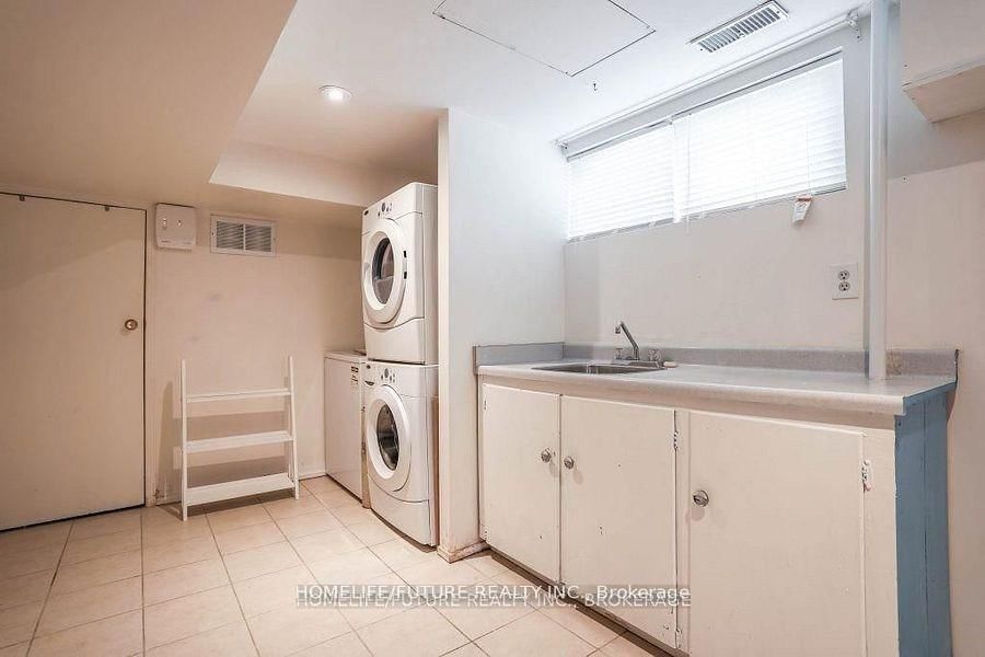 48 Farmcrest Drive, Unit BSMT - Photo 10