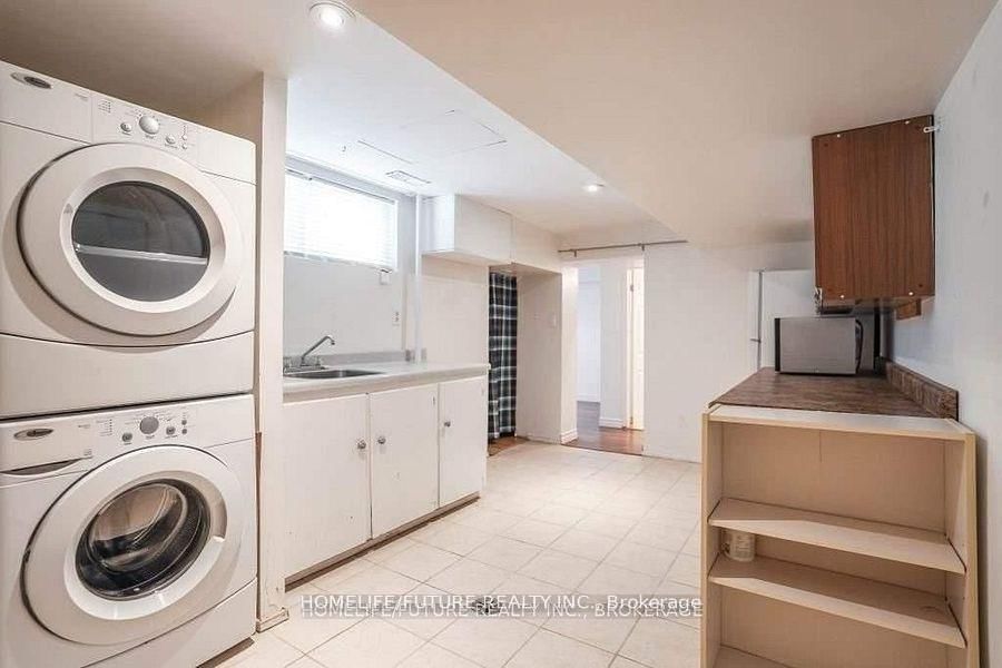 48 Farmcrest Drive, Unit BSMT - Photo 12