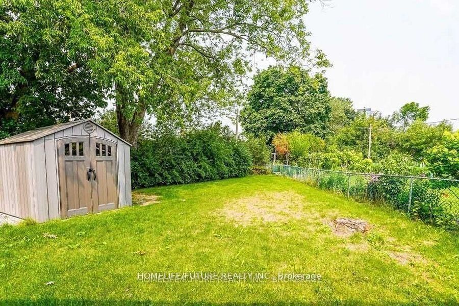 48 Farmcrest Drive, Unit BSMT - Photo 17