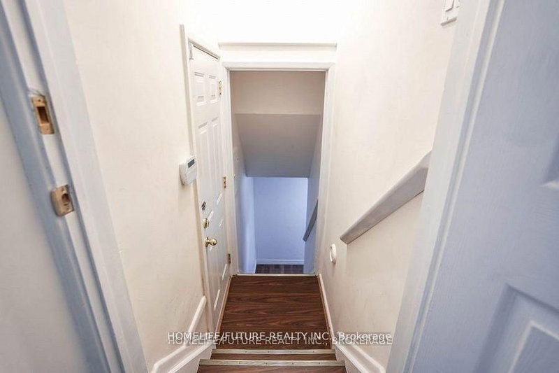 BSMT - 48 Farmcrest Dr, Toronto, M1T 1B9 | Image 3