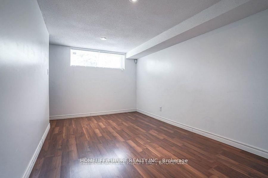 48 Farmcrest Drive, Unit BSMT - Photo 4