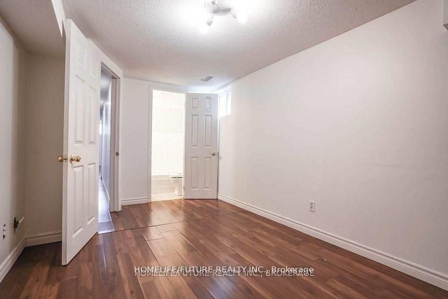 48 Farmcrest Drive, Unit BSMT - Photo 5