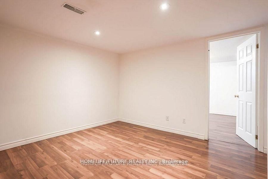 48 Farmcrest Drive, Unit BSMT - Photo 9