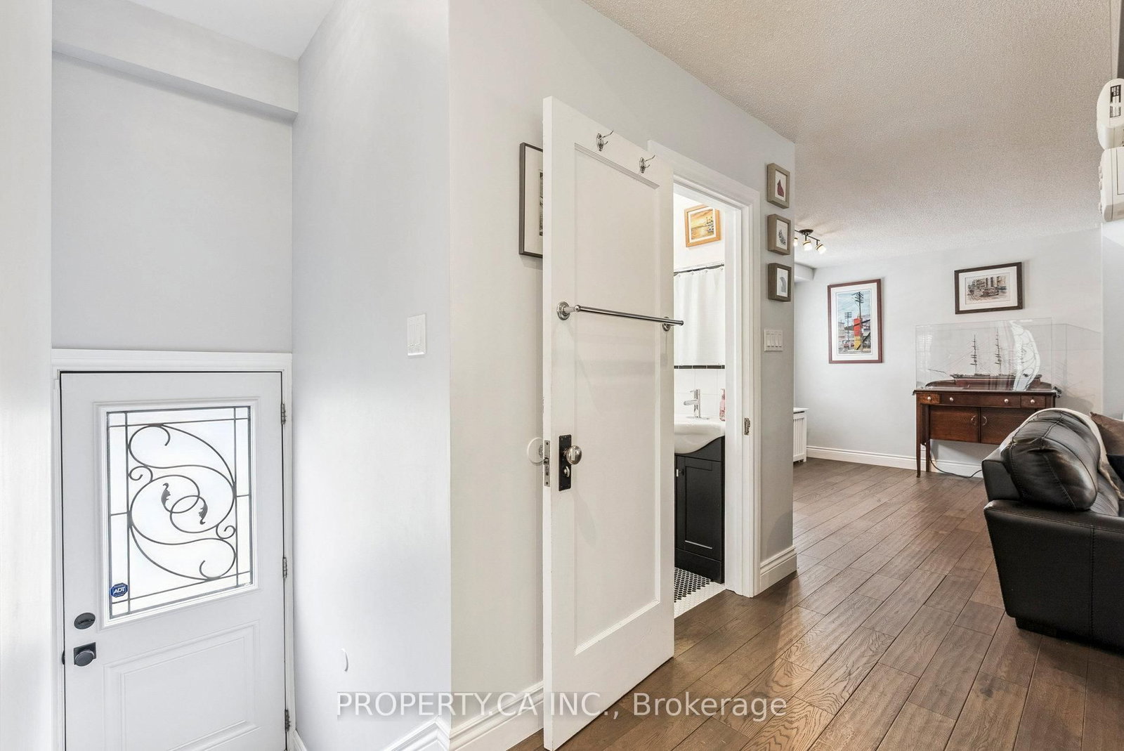 1628 Woodbine Heights Boulevard - Photo 11