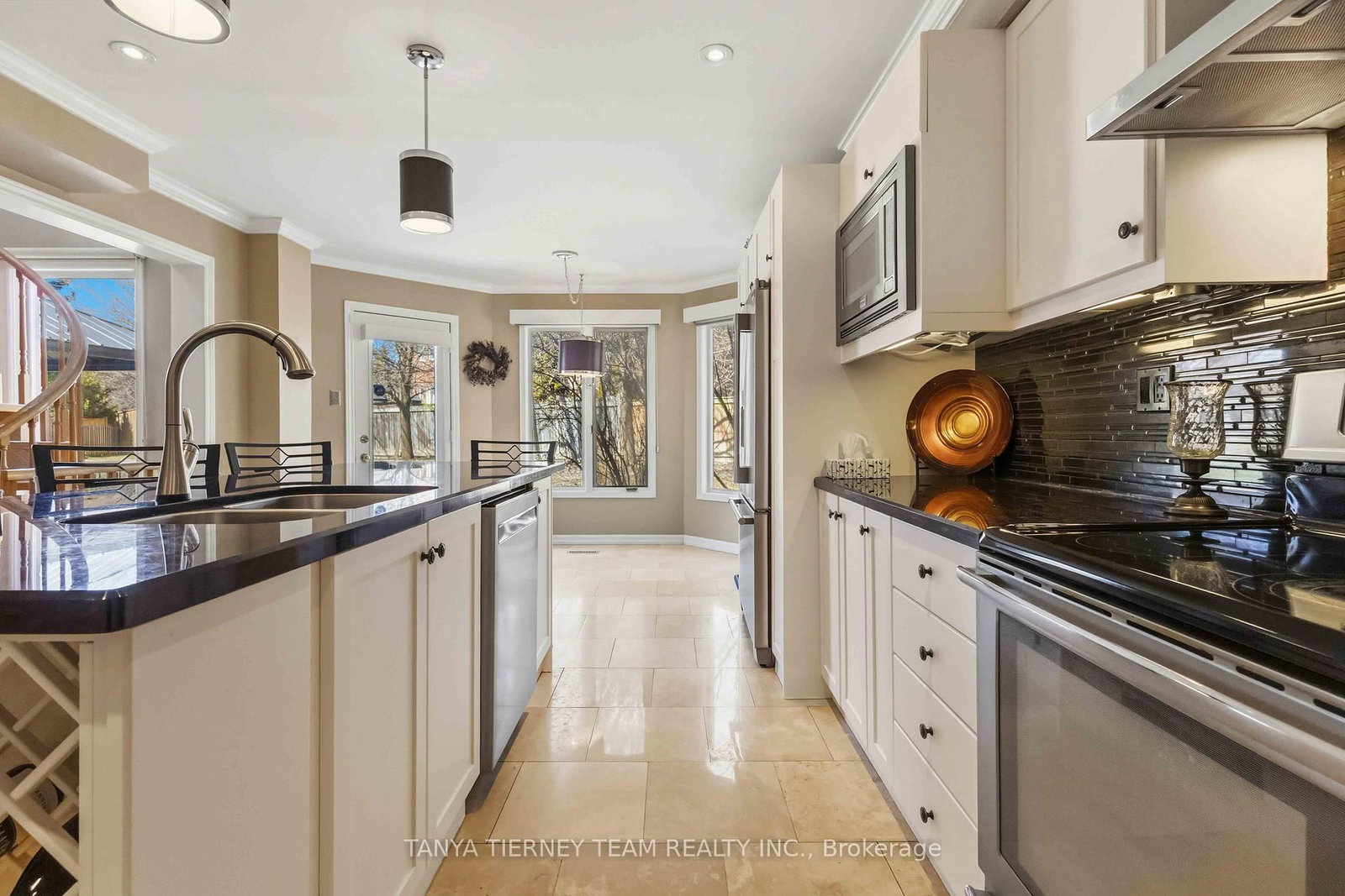 Detached House for sale at 50 Lipton Crescent, Whitby, Ontario, L1R 1W7 - Pringle Creek - MLS: E12992722