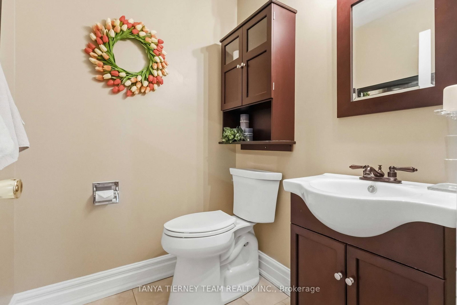 Detached House for sale at 50 Lipton Crescent, Whitby, Ontario, L1R 1W7 - Pringle Creek - MLS: E12992722