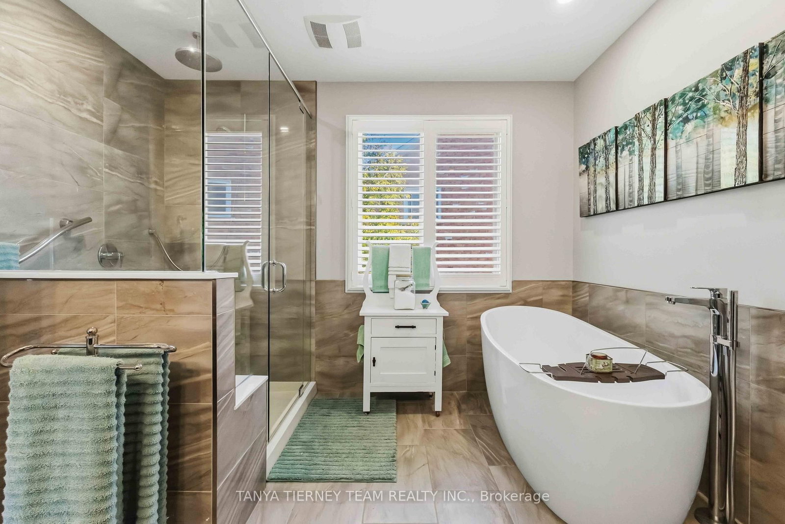 Detached House for sale at 50 Lipton Crescent, Whitby, Ontario, L1R 1W7 - Pringle Creek - MLS: E12992722