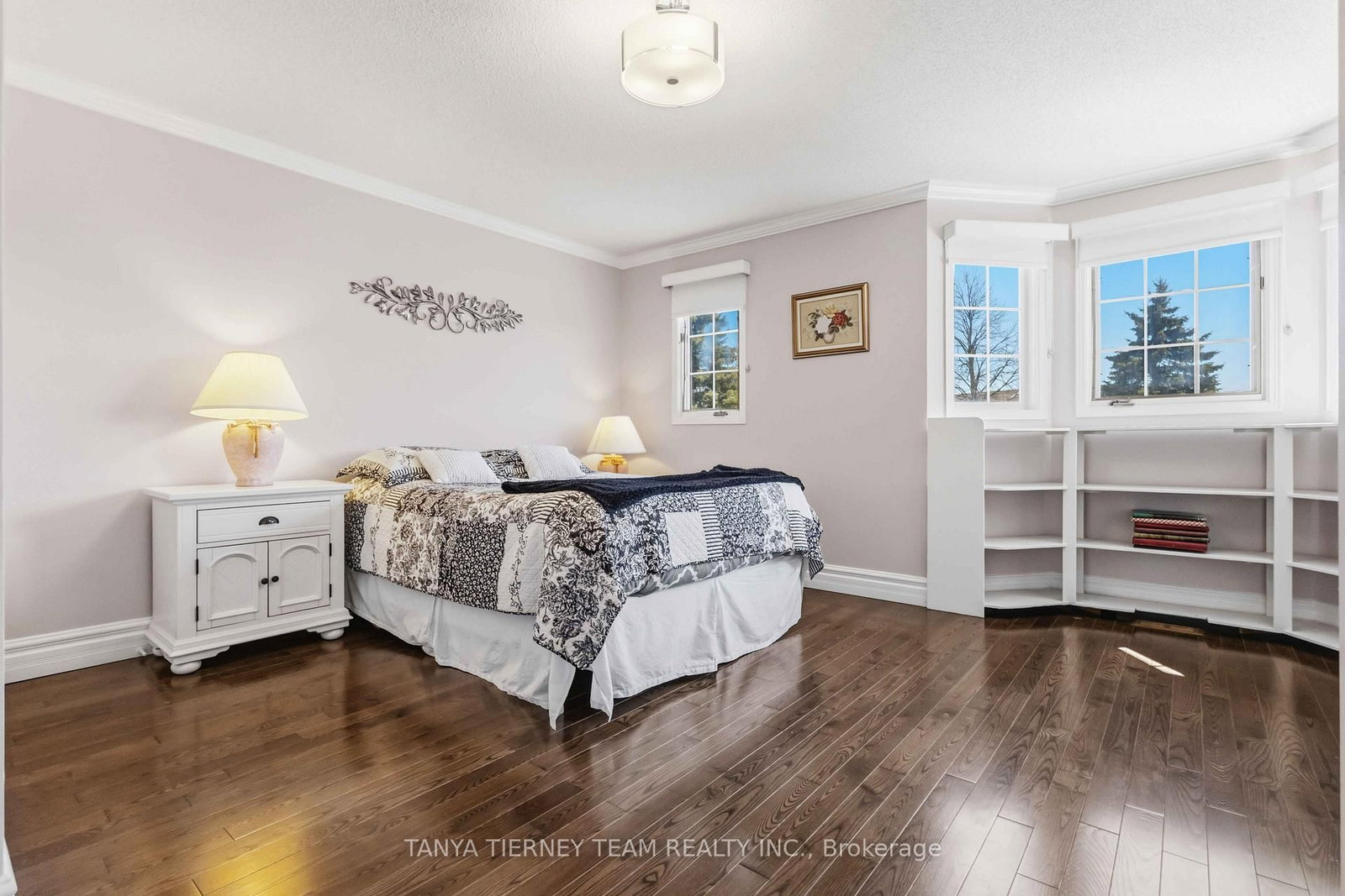 Detached House for sale at 50 Lipton Crescent, Whitby, Ontario, L1R 1W7 - Pringle Creek - MLS: E12992722