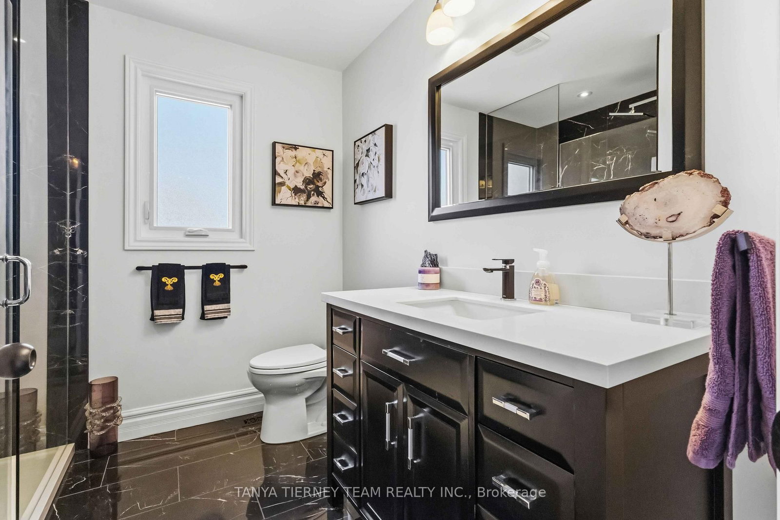 Detached House for sale at 50 Lipton Crescent, Whitby, Ontario, L1R 1W7 - Pringle Creek - MLS: E12992722