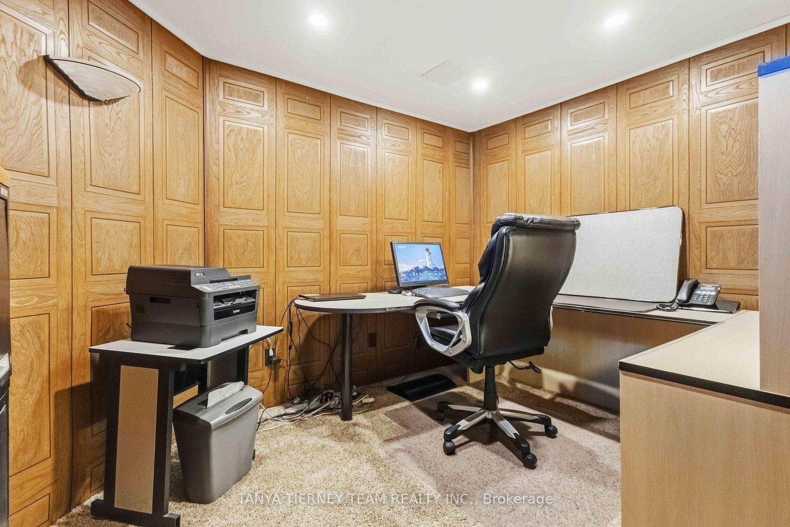 Detached House for sale at 50 Lipton Crescent, Whitby, Ontario, L1R 1W7 - Pringle Creek - MLS: E12992722