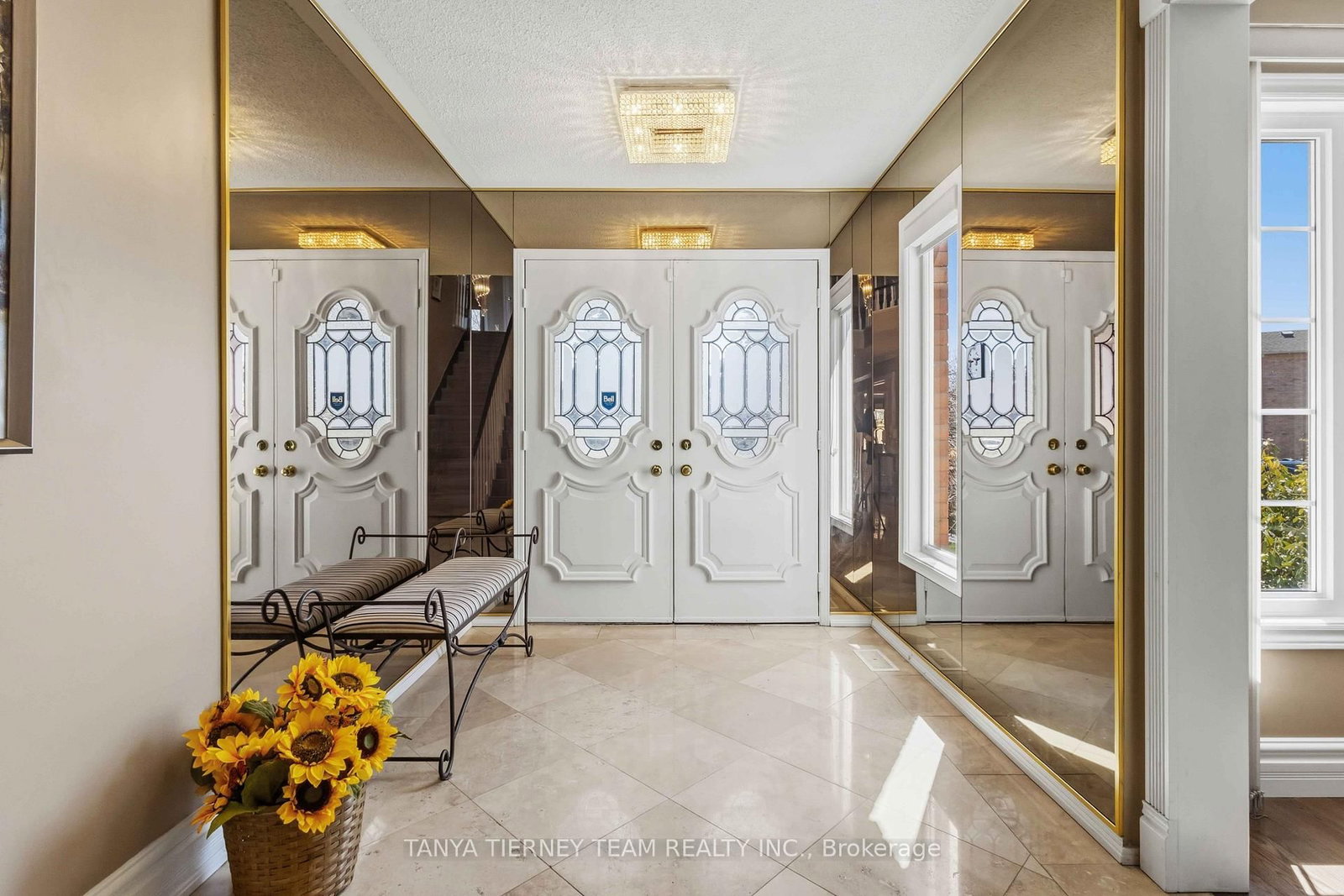 Detached House for sale at 50 Lipton Crescent, Whitby, Ontario, L1R 1W7 - Pringle Creek - MLS: E12992722