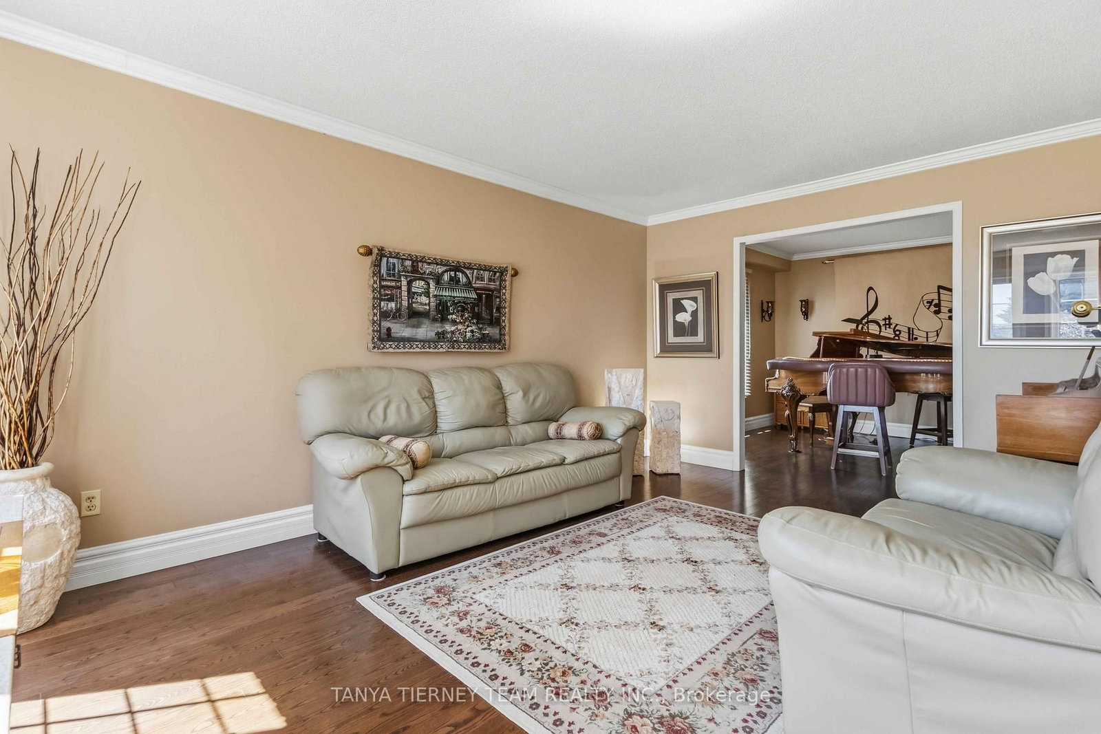 Detached House for sale at 50 Lipton Crescent, Whitby, Ontario, L1R 1W7 - Pringle Creek - MLS: E12992722