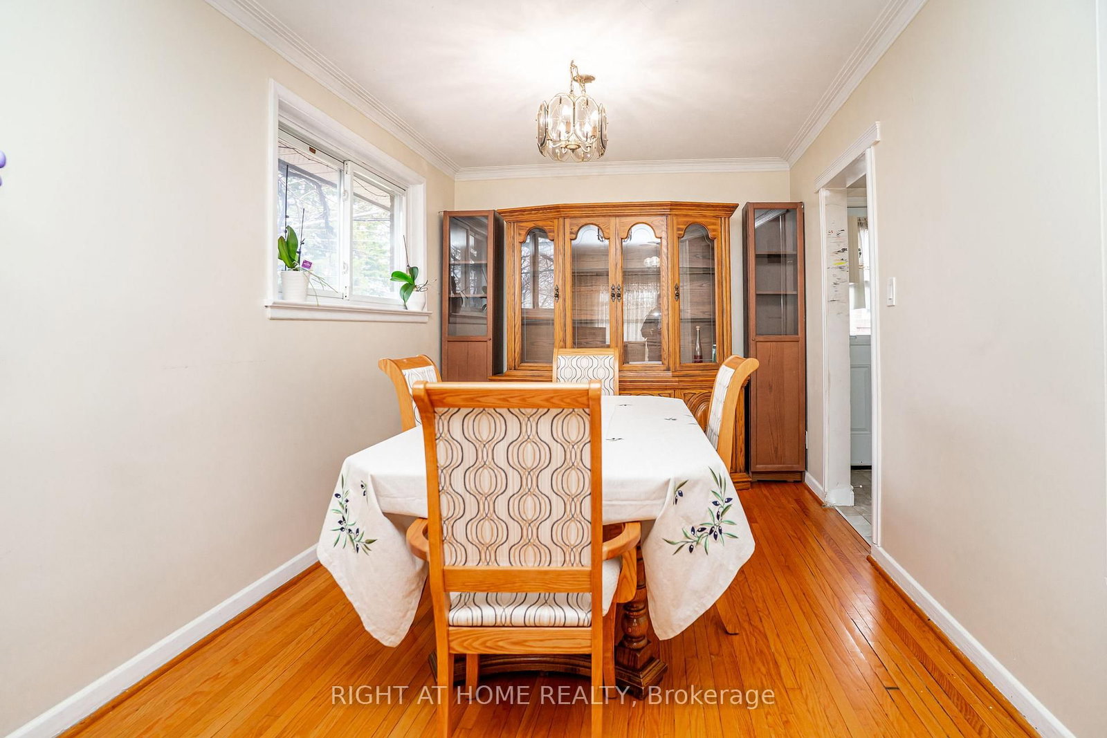 Detached House for sale at 67 Torrance Road, Toronto, Ontario, M1J 2J6 - Eglinton East - MLS: E12992744