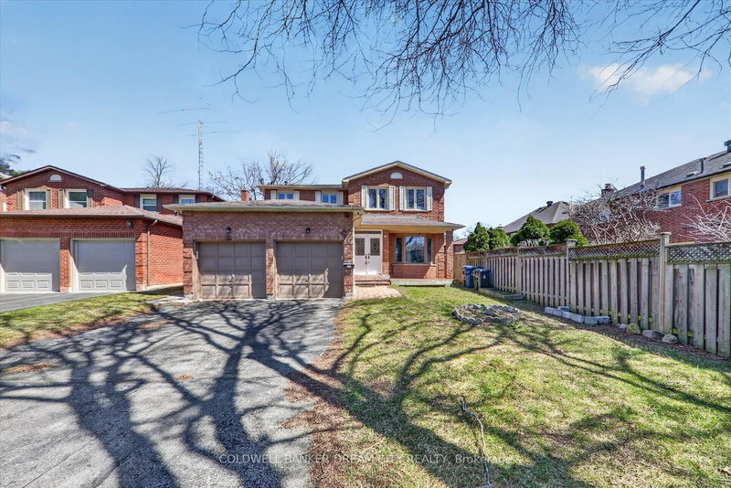 3 Windrush Tr, Toronto, M1C 3Y5 | Image 2