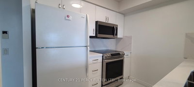 1422 - 18 Mondeo Dr | Toronto | Image