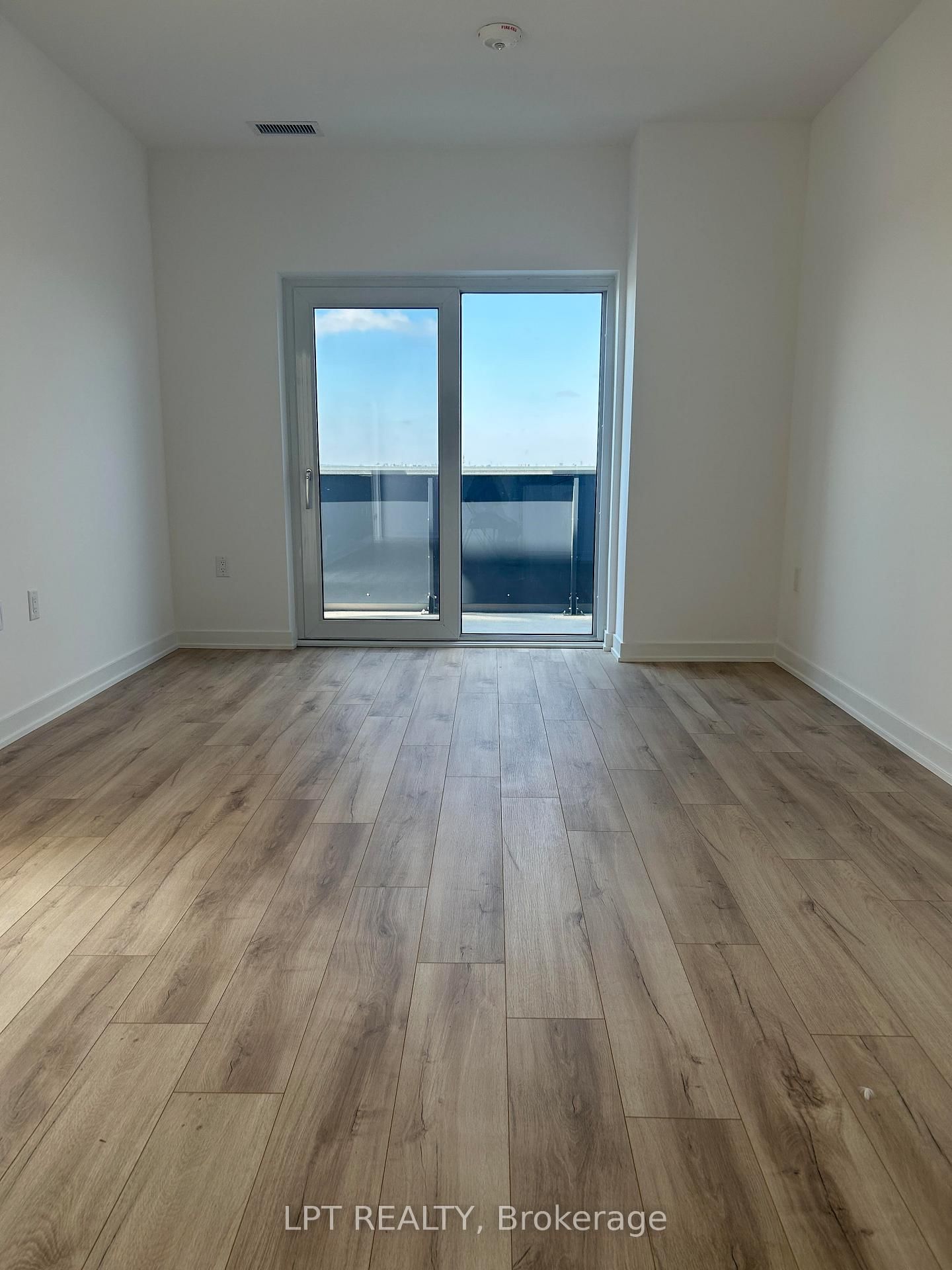 7437 Kingston Road, Unit 1109 - Photo 11