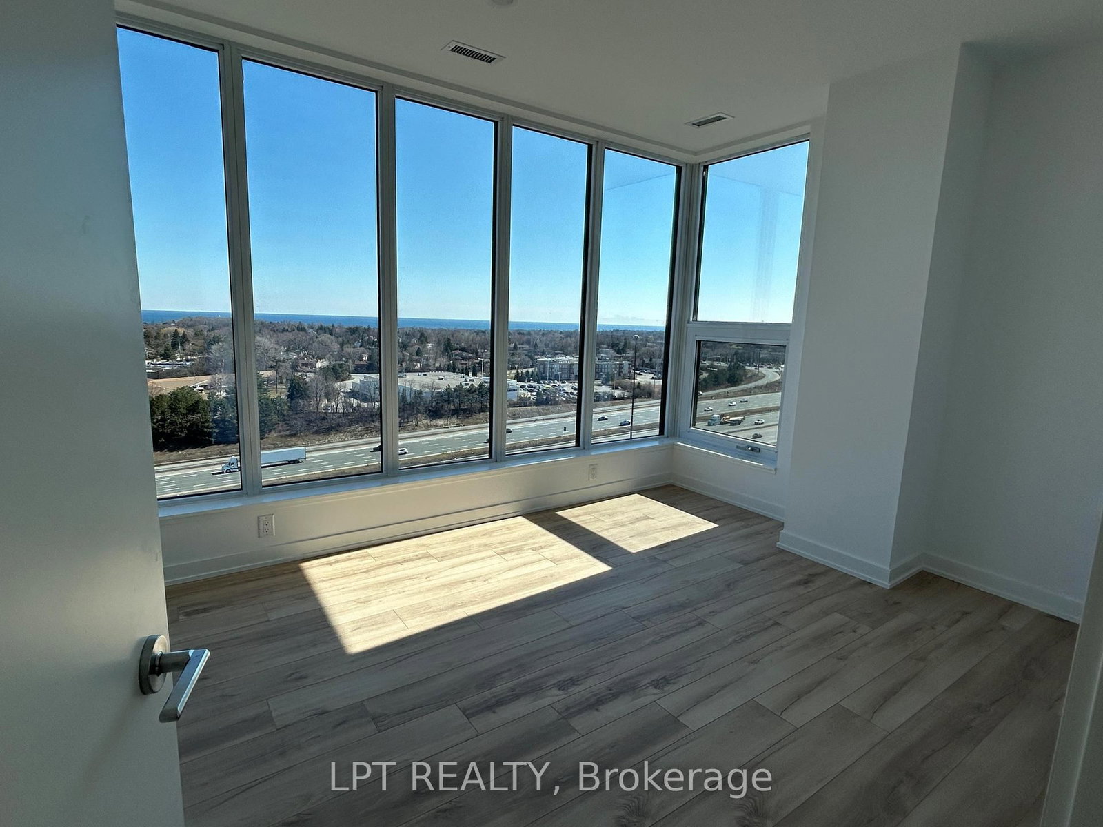 7437 Kingston Road, Unit 1109 - Photo 14