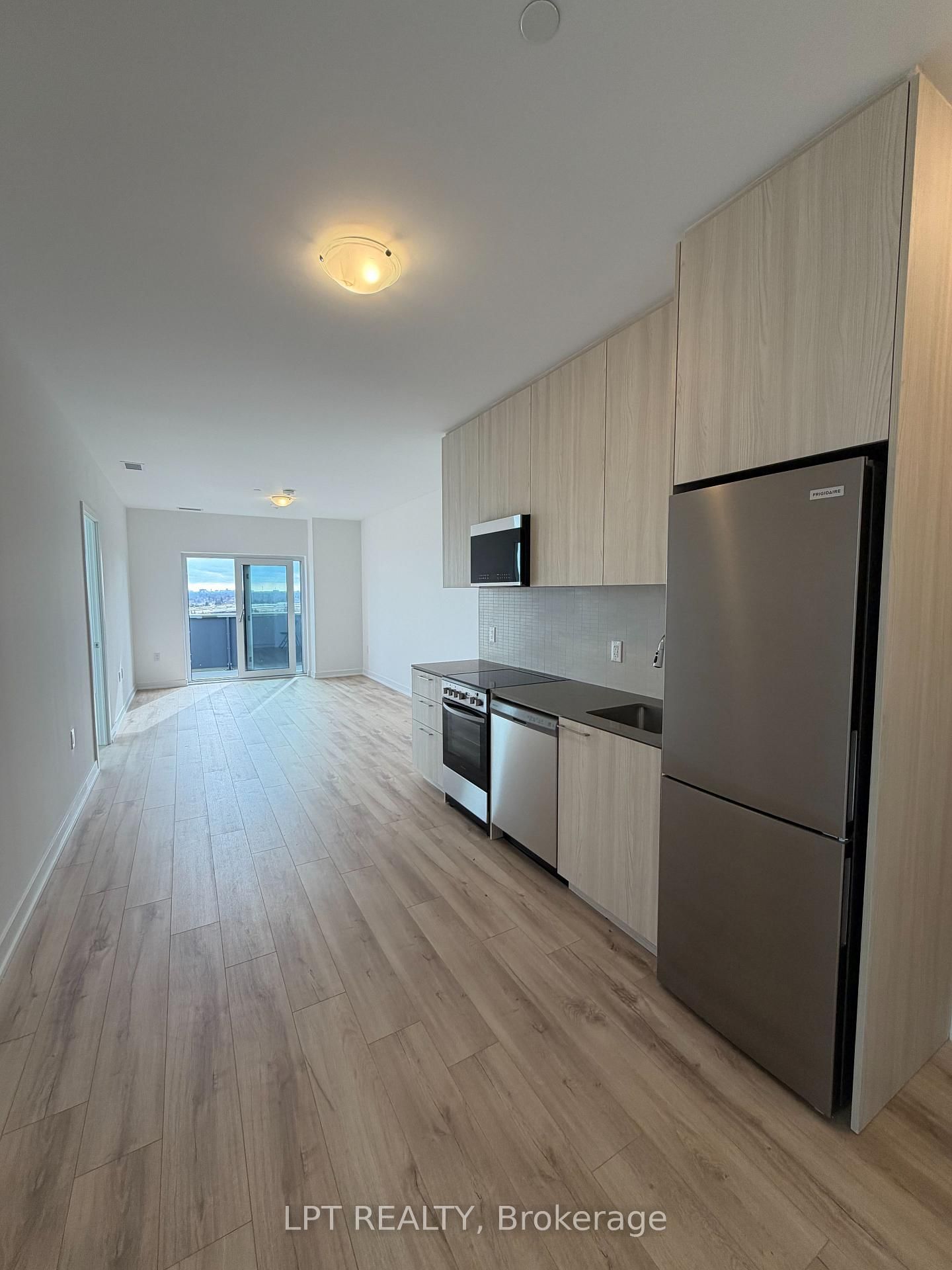 7437 Kingston Road, Unit 1109 - Photo 9